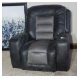 Franklin Corp. Rocker Recliner Chair
