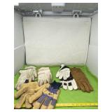 Kinco, Wells Lamont and other brand winter gloves