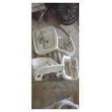 4 commercial porcelain wall mount sinks with
