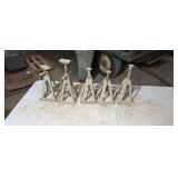 Jack stands