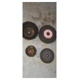 Wire grinder wheels