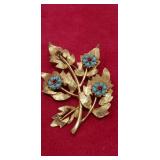 Vintage Gold Tone Floral Brooch With Faux