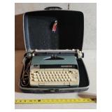 Smith & Corona Electra 120 Type Writer
