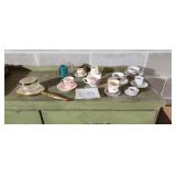 Tea Cups & saucers Occupied Japan