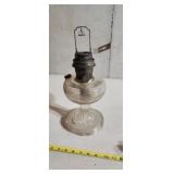 Aladdin Model B Lamp Base, Chipped