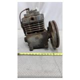cast iron air compressor pump head with a