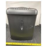 Pen Gear paper shredder