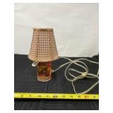 A Homestead Shoppe Meadow Brook peaches can light