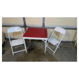 Kid met card table w chairs