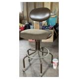 Adjustable bar seat on wheels