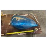 Motorcycle gas tank w handle bars