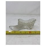 Fenton clear glass slipper in classic daisy and