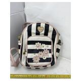 Betsy Johnson New York pink and black small