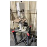 Craftsman 10 in band saw w table
