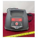 Schumacher 100 amp engine starter 30/6 2amp