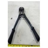 Bolt cutters