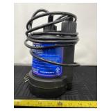 Barracuda 1/4 hp utility pump.