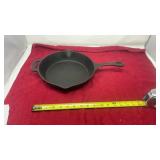 Cast iron skillet 9.5 inch