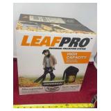Universal leaf pro