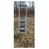 Folding Step Ladder