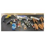Crafts and Art supplies, glue, gun, glue sticks,