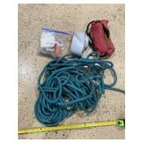 Tent stakes, rope and rope.