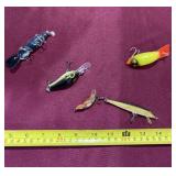 Floating minnow lures with more lures.