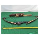 COMPOUND Bow & Pouch With Arrows