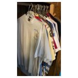 Menï¿½s clothes, size medium, mostly T-shirts some