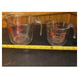 Anchor Hocking glass  measuring cup with smaller