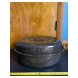 Granite war enamel roaster with lid.