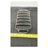 Lodge, cornbread muffin pan cast-iron