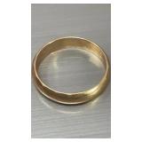 14 karat gold wedding band, 4.07g