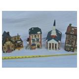 Noma Dickensville Collectible porcelain lighted