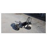 SK 100 gas go-kart new 2 years ago been sitting