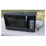 Hamilton Beach microwave works