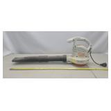 STIHL BGE 61 electric handheld blower (works)