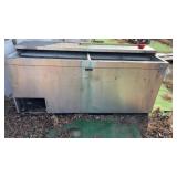 72 x 25 x 34 inch Ice Chest