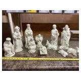 Nativity scene figurines