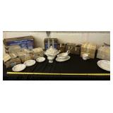 Johann Haviland Blue Garland pattern casserole,