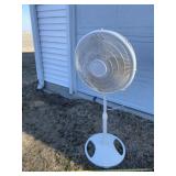 Galaxy pedestal fan