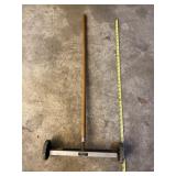 Wood handled magnet.