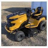 2023 Cub Cadet XT2 Enduro Series riding lawn