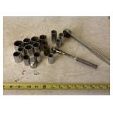 Craftsman ratchets and sockets.