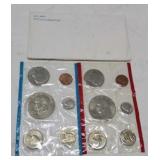 U S Mint 1975 Uncirculated Coin set