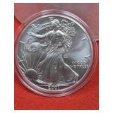 2001 UNC  Silver Eagle 1oz. Fine Silver Bullion