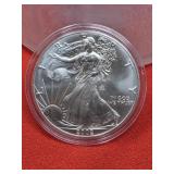 2002 UNC  Silver Eagle 1oz. Fine Silver Bullion