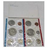 U S Mint 1975 Uncirculated Coin set