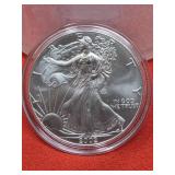 2002 UNC  Silver Eagle 1oz. Fine Silver Bullion