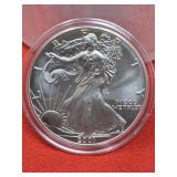 2001 UNC  Silver Eagle 1oz. Fine Silver Bullion